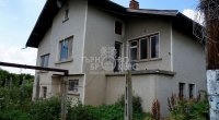 Къща, Област Велико Търново, село Петко Каравелово